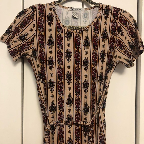 Novella Royale Joan dress - Picture 2 of 3